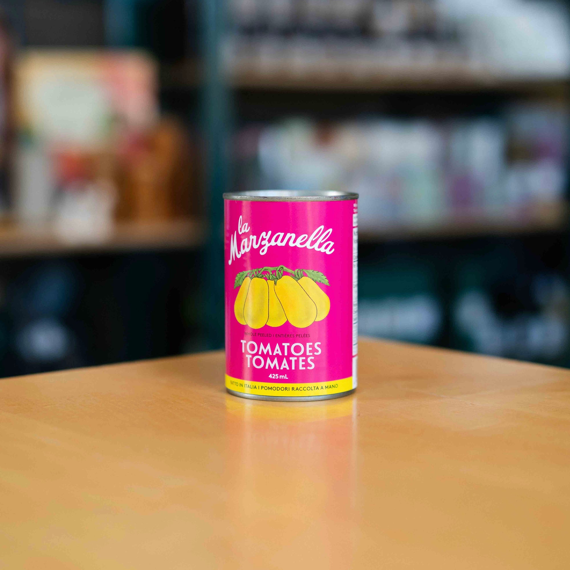 Viani La Marzanella Whole Peeled Yellow Tomatoes 425ml